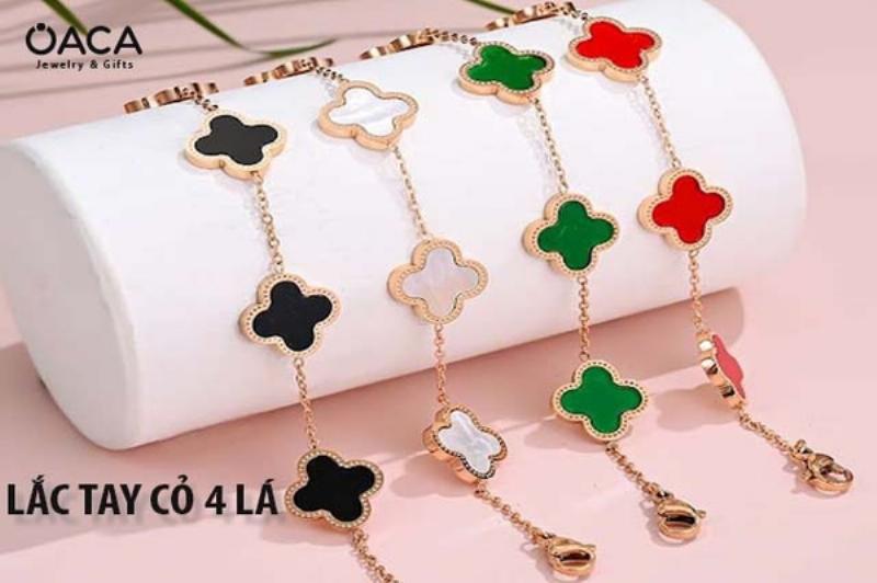 Cách chọn lắc tay cỏ 4 lá đẹp chất lượng phù hợp phong cách