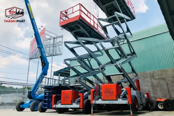 Dịch vụ cho thuê xe nâng người cắt kéo