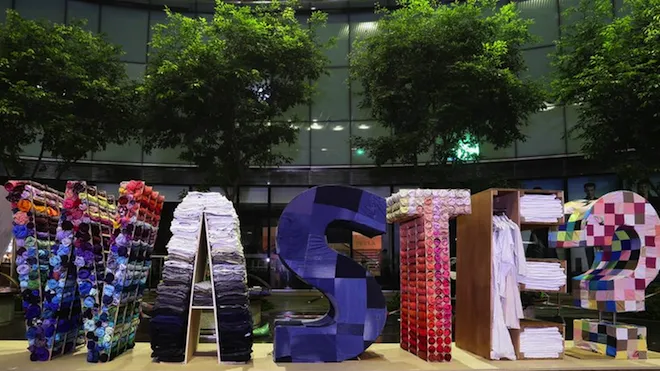 alt text: NTK Vũ Thảo với những thiết kế thời trang bền vững