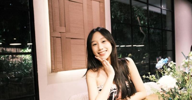 Hình ảnh minh họa hành trình theo đuổi đam mê với những bước chân vững vàng tiến về phía trước