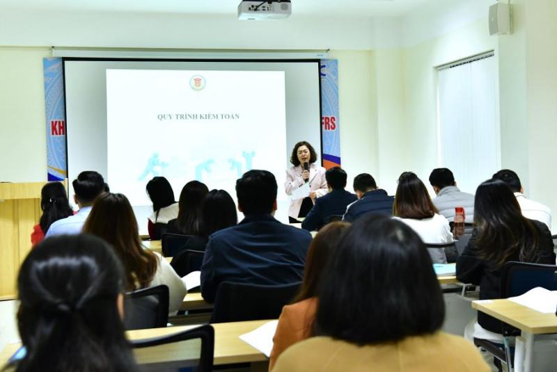 hinh-anh-kien-toan-doanh-nghiep