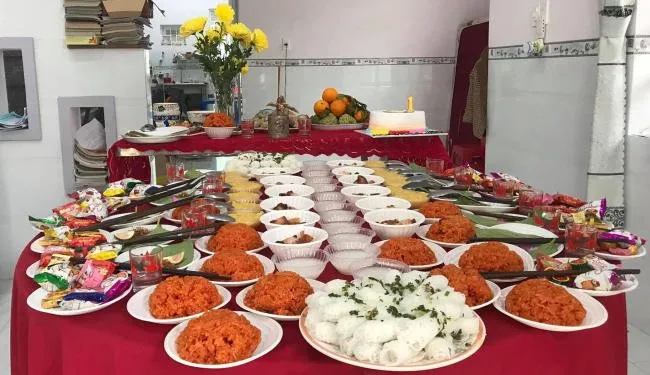 Ngày cúng thôi nôi bé gái thường được tính theo âm lịch và trước 02 ngày so với ngày sinh