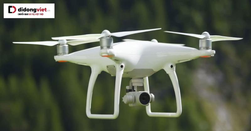 Hình ảnh minh họa nguyên lý hoạt động của drone và các bộ phận chính giúp bạn hiểu rõ drone là gì