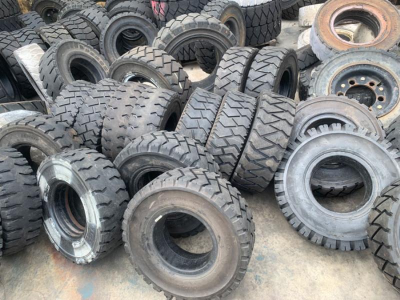 Sử dụng xe nâng cũ an toàn