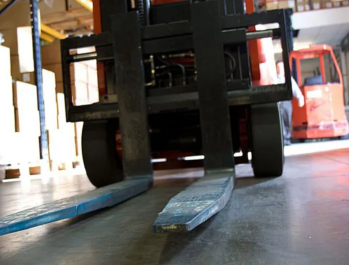 thay-the-cang-xe-nang