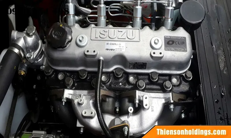 Động cơ Isuzu với khả năng vận hành bền bỉ, mạnh mẽ