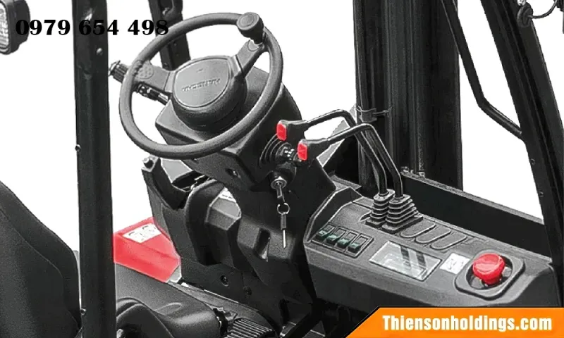 Cabin được thiết kế tối ưu giúp người dùng dễ dàng thao tác