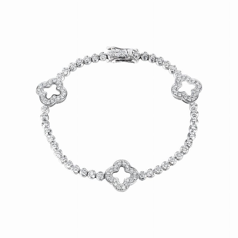 Ý nghĩa sâu sắc của cỏ 4 lá trong trang sức, biểu tượng niềm tin hy vọng tình yêu may mắn