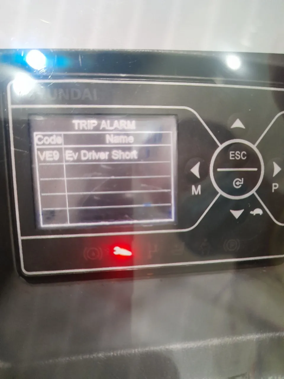 Hình ảnh xe nâng điện BT